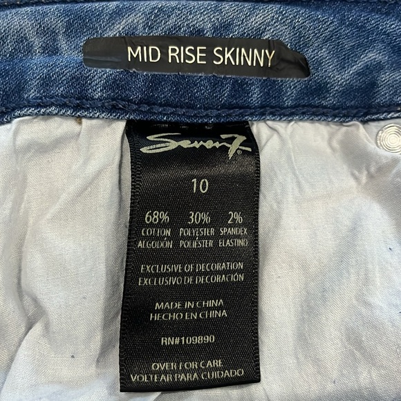Seven7 Mid Rise Skinny Jeans Women’s Size 10 With Ripped Knees And Faux Pearls - Picture 6 of 6